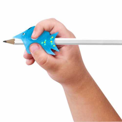 Как научить ребенка правильно держать карандаш